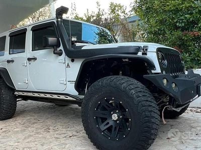 Usata Jeep Wrangler Rubicon 250 CV (183 kW) 2014 Bianco SUV