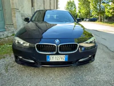 Usata BMW 316 163 CV (119 kW) 2015 Blu Station wagon