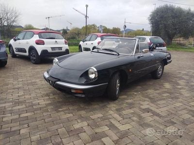 Usata Alfa Romeo Spider 130 CV (95 kW) 1985 Nero Cabrio