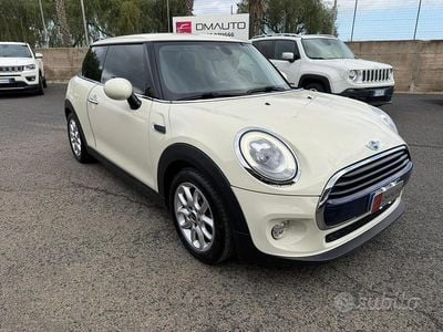 Usata Mini One D Hype 115 CV (84 kW) 2017 Beige Utilitaria