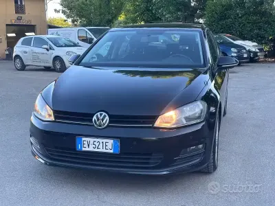 Usata VW Golf VII Sound 105 CV (77 kW) 2014 Nero Berlina