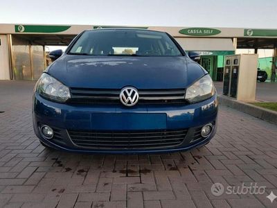 Usata VW Golf VI 102 CV (75 kW) 2010 Blu Utilitaria