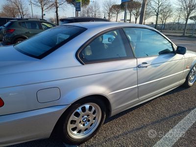 usata BMW 318 i coupé