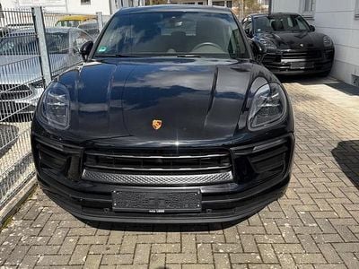 Usata Porsche Macan Turbo 265 CV (194 kW) 2023 Nero SUV