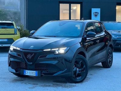 Nuova Alfa Romeo Junior 135 CV (99 kW) 2025 Nero SUV