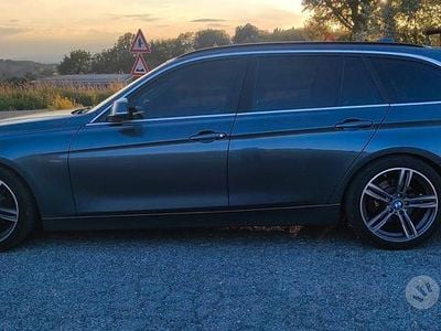 Usata BMW 318 Efficient Dynamics 2018 Grigio Station wagon