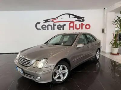 Usata Mercedes C320 Elegance 218 CV (160 kW) 2005 Other Berlina