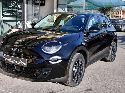 Nero Nuova 2025 Fiat 600 Icon SUV | 23.900 €