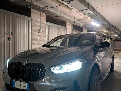 Begagnad BMW 118 Coupé M Sport 136 HK (100 kW) 2024 Grå Sportkupé