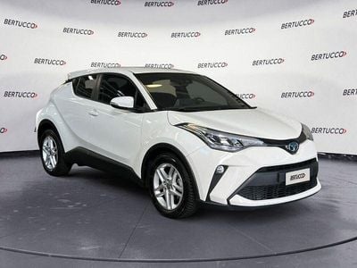 Usata Toyota C-HR Active 122 CV (89 kW) 2023 Bianco SUV