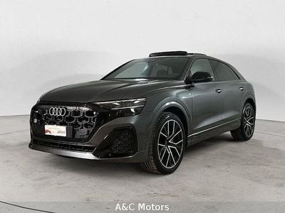 Usata Audi Q8 S-Line 286 CV (210 kW) 2025 Grigio SUV