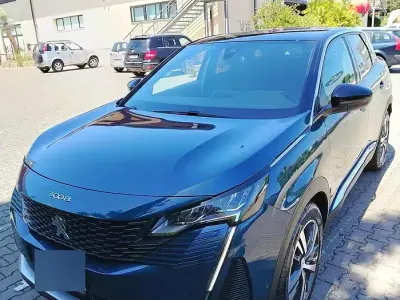 Usata Peugeot 3008 131 CV (96 kW) 2023 Bluazzurro SUV