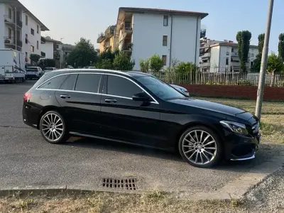Usata Mercedes C250 211 CV (155 kW) 2015 Nero Station wagon