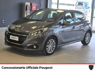Usata Peugeot 208 Active 82 CV (60 kW) 2018 Grigio Utilitaria