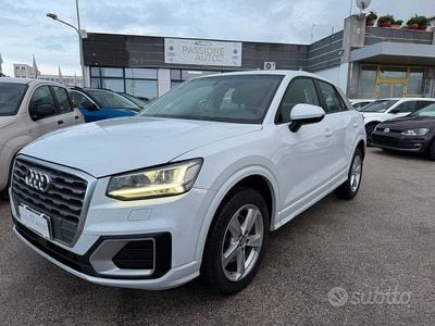 Bianco Usata 2018 Audi Q2 S-Line SUV | 18.990 € (Cara)