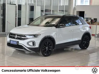 Usata VW T-Roc Style 116 CV (85 kW) 2023 Bianco SUV