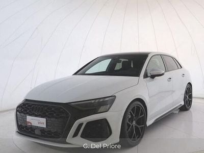 Usata Audi RS3 Sportback Ambiente 400 CV (294 kW) 2024 Bianco ghiaccio metallizzato Utilitaria