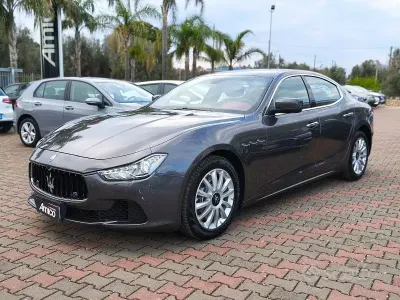 Usata Maserati Ghibli 250 CV (183 kW) 2016 Grigio Berlina
