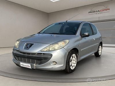 Usata Peugeot 206 70 CV (51 kW) 2010 Grigio Berlina