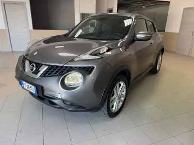 Usata Nissan Juke N-Connecta 110 CV (80 kW) 2017 Grigio SUV