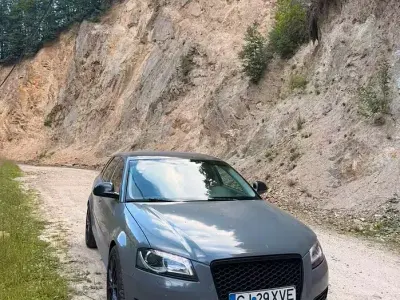 Usata Audi A3 102 CV (75 kW) 2010 Grigio Utilitaria