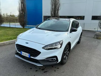 Usata Ford Focus Active 125 CV (91 kW) 2019 Bianco