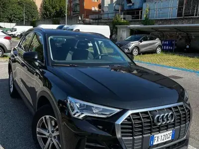 Usata Audi Q3 Business 150 CV (110 kW) 2019 Nero SUV