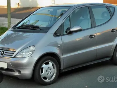 Usata Mercedes A180 109 CV (80 kW) 2008 Grigio Utilitaria
