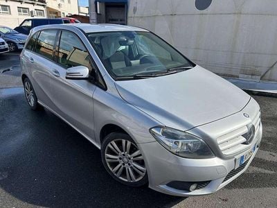 Usata Mercedes B180 Executive 109 CV (80 kW) 2013 Grigio Monovolume