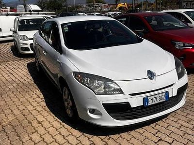 Usata Renault Mégane GrandTour 90 CV (66 kW) 2012 Bianco Station wagon