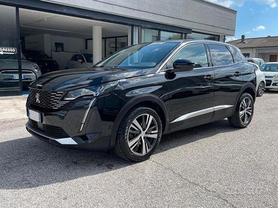 Usata Peugeot 3008 Allure 131 CV (96 kW) 2022 Nero SUV