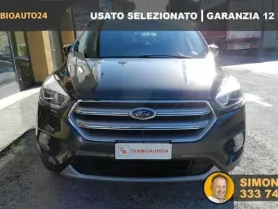 Usata Ford Kuga Business Edition 120 CV (88 kW) 2019 Grigio SUV