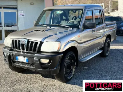 Usata Mahindra Goa 116 CV (85 kW) 2011 Grigio SUV