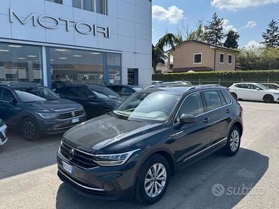 Occasion VW Tiguan Life 150 ch (110 kW) 2023 Gris SUV