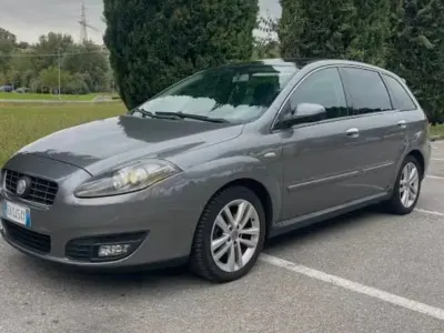 Usata Fiat Croma Emotion 120 CV (88 kW) 2010 Grigio Station wagon