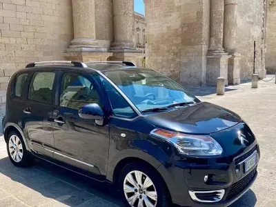 Usata Citroën C3 Picasso Exclusive 95 CV (69 kW) 2010 Nero Monovolume