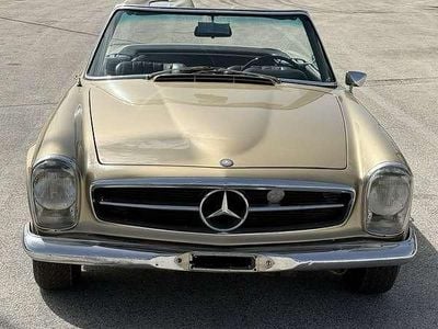 Usata Mercedes SL280 185 CV (136 kW) 1969 Oro Cabrio