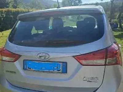 Usata Hyundai ix20 90 CV (66 kW) 2011 Grigio Utilitaria