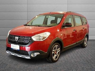 Usata Dacia Lodgy Stepway 102 CV (75 kW) 2019 Rosso Monovolume