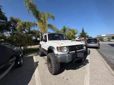 Usata Mitsubishi Pajero 100 CV (73 kW) 1991 Bianco SUV