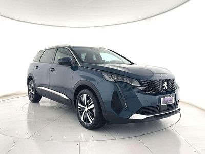 Usado Peugeot 5008 Allure 131 CV (96 kW) 2021 Azul SUV