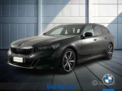 Usata BMW 520 M Sport 197 CV (144 kW) 2024 Nero Station wagon