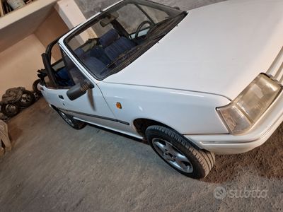 Peugeot 205