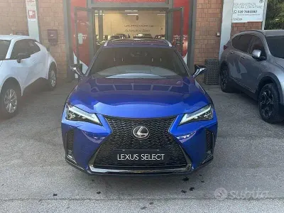 Usata Lexus UX Sport Line 183 CV (134 kW) 2021 SUV