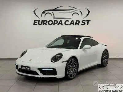 Usata Porsche 911 Carrera 385 CV (283 kW) 2022 Bianco Coupé