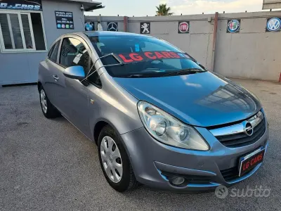 Usata Opel Corsa Enjoy 80 CV (58 kW) 2009 Grigio Utilitaria