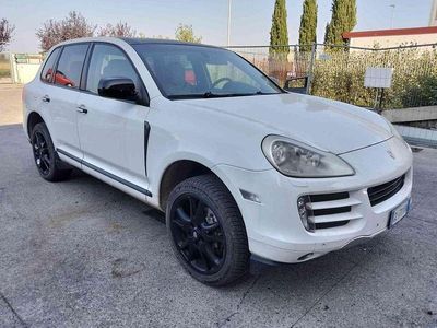 Usata Porsche Cayenne 239 CV (175 kW) 2009 Bianco SUV