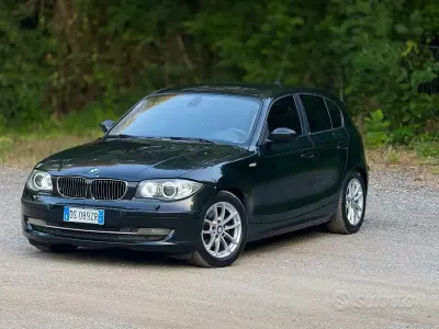 Usata BMW 120 177 CV (130 kW) 2009 Nero Utilitaria