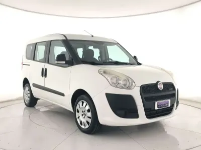 Usata Fiat Doblò Active 90 CV (66 kW) 2013 Bianco Monovolume