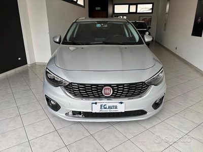 Usata Fiat Tipo Business 119 CV (87 kW) 2020 Grigio Berlina
